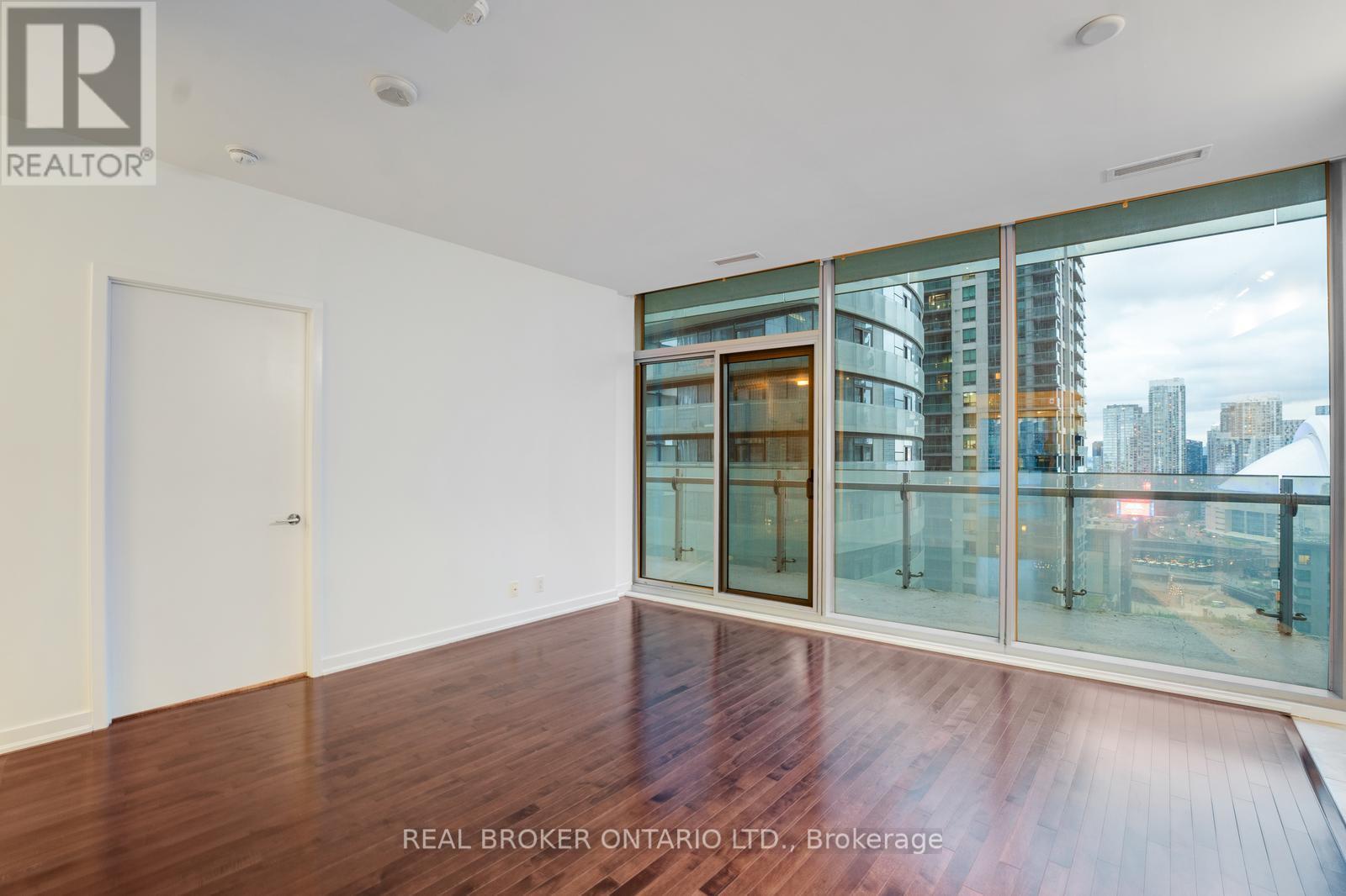Photo 9 of 1806 14 York Street, Toronto ON