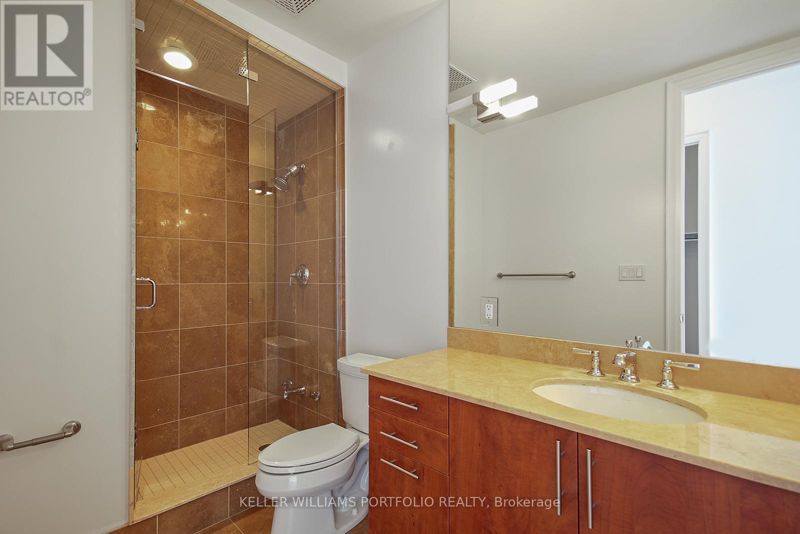 Photo 27 of 2703 1 Bedford Road, Toronto ON