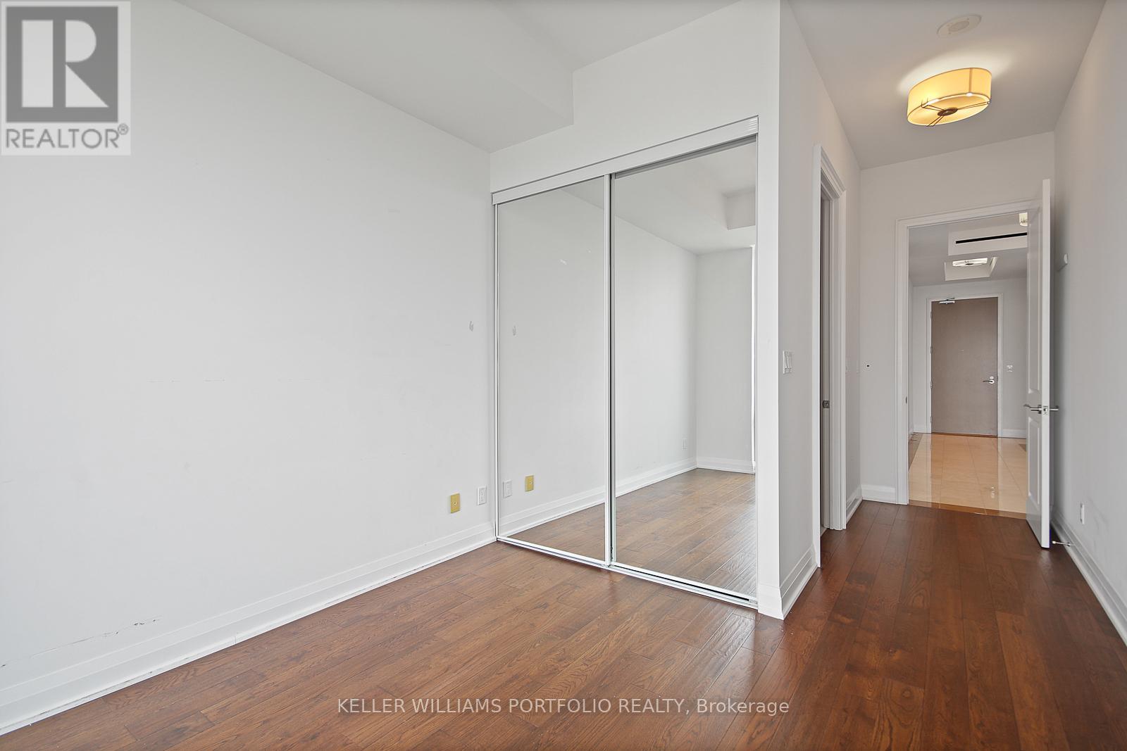 Photo 15 of 2703 1 Bedford Road, Toronto ON