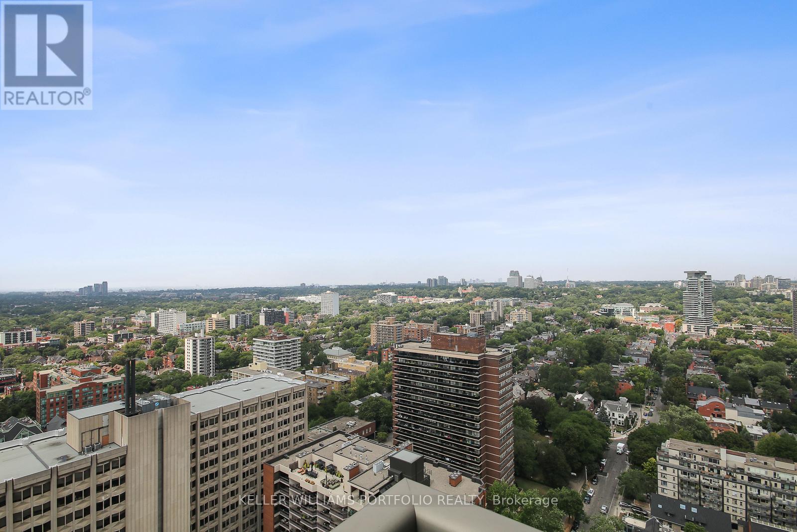 Photo 2 of 2703 1 Bedford Road, Toronto ON