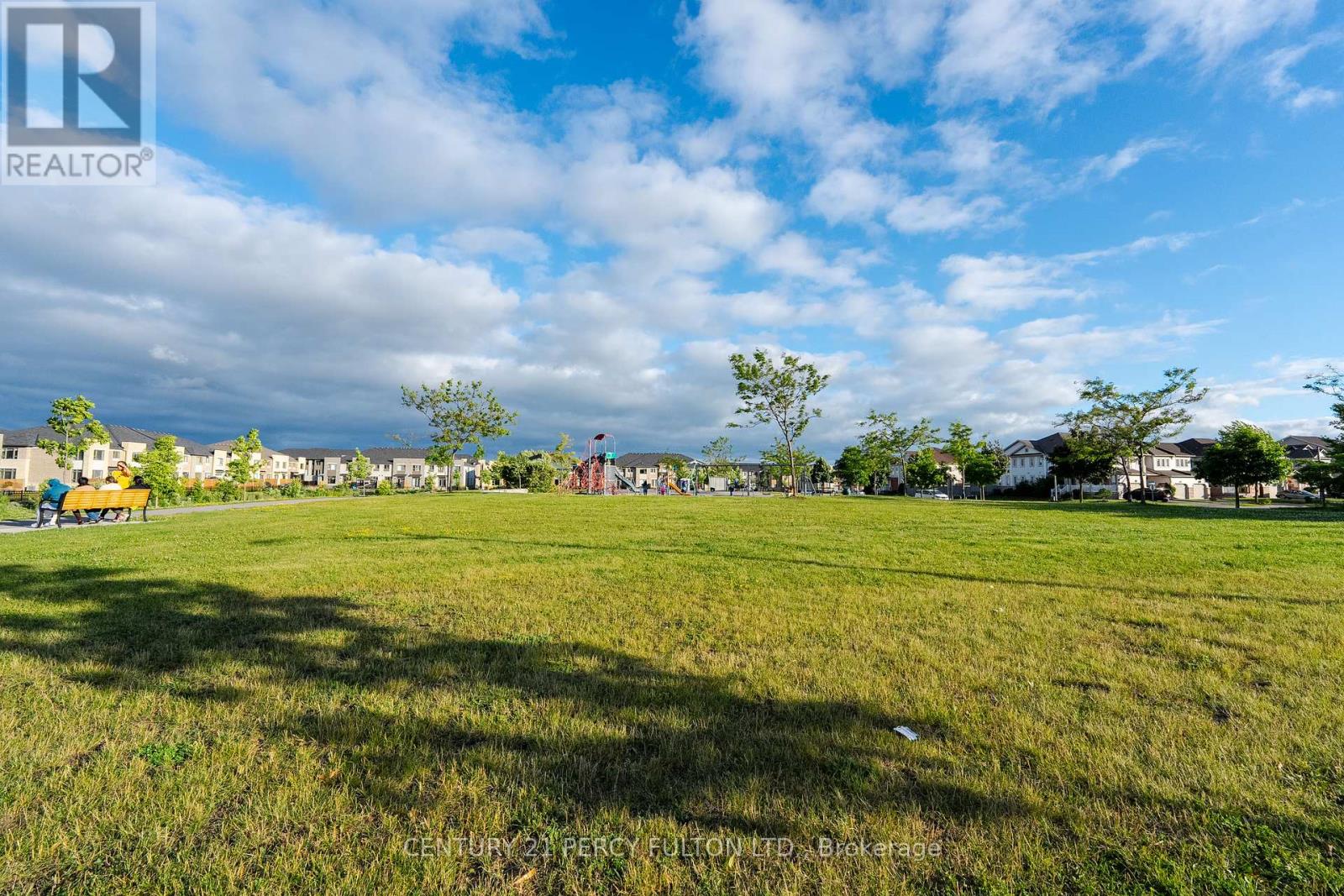 Photo 38 of 26 Pallock Hill Way, Whitby ON