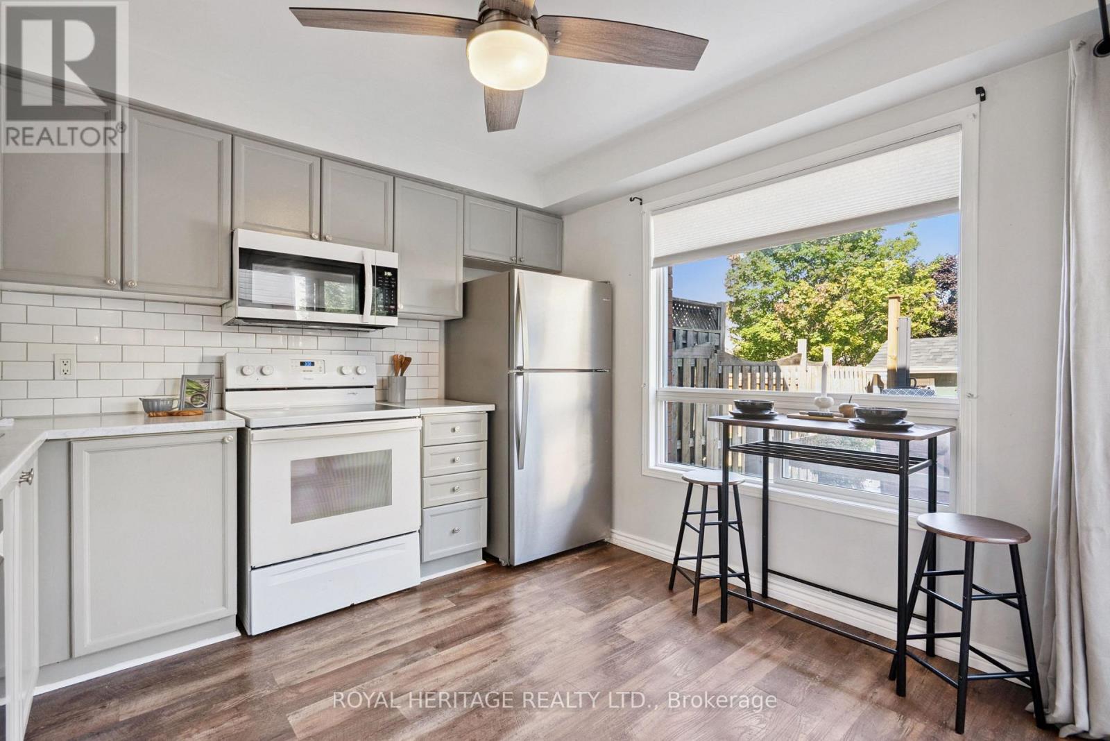 Photo 10 of 96 Wilkins Crescent, Clarington ON