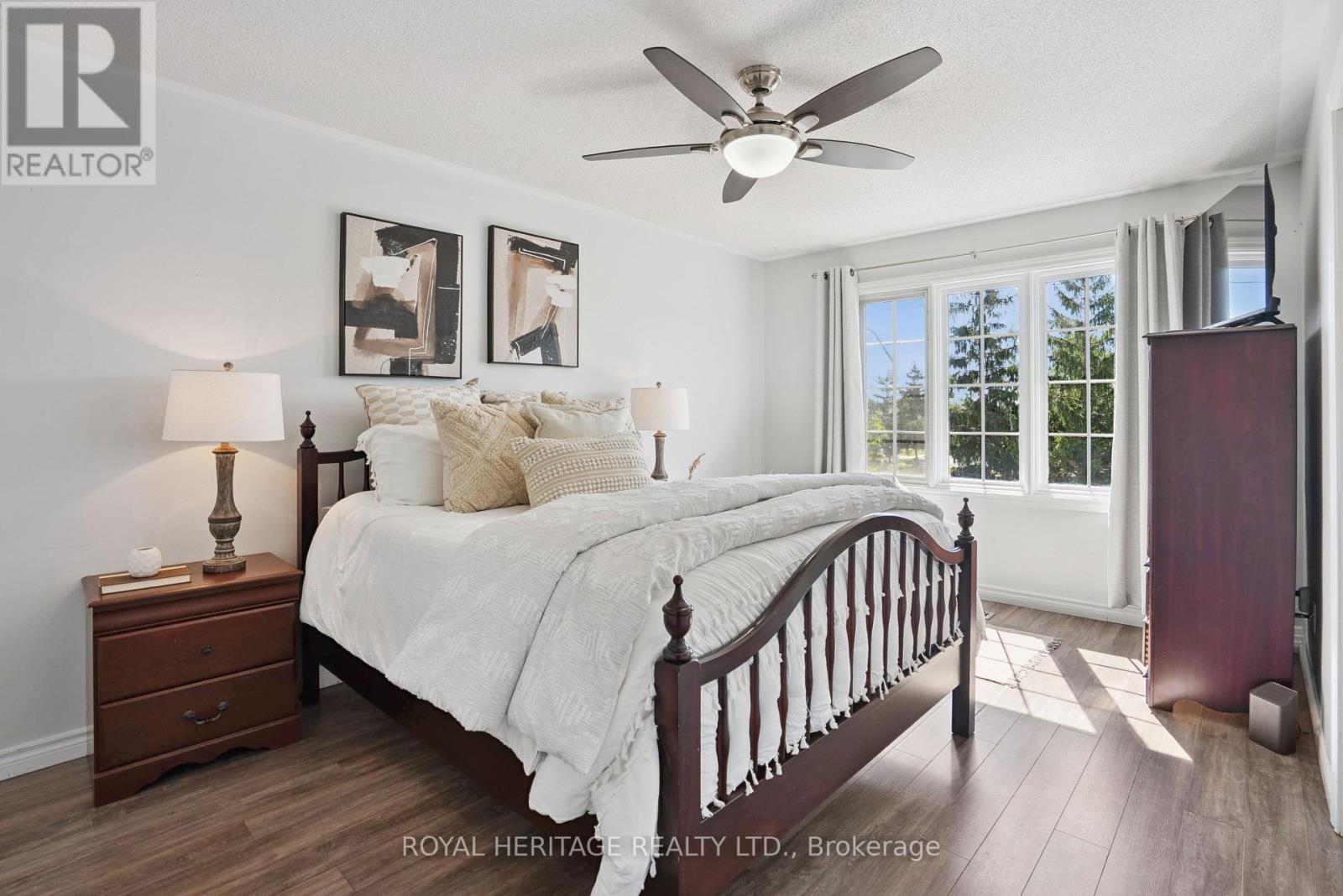 Photo 11 of 96 Wilkins Crescent, Clarington ON