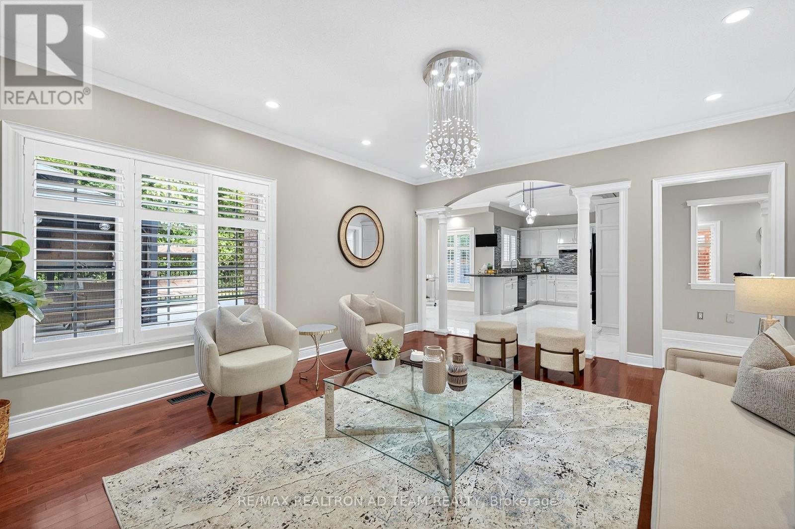 Photo 10 of 51 Winterton Way, Ajax ON