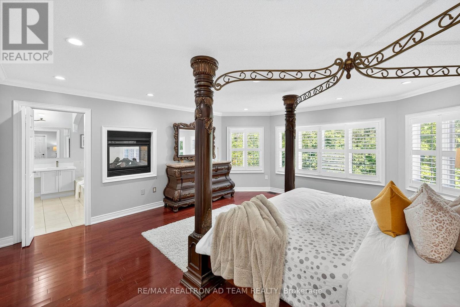 Photo 20 of 51 Winterton Way, Ajax ON