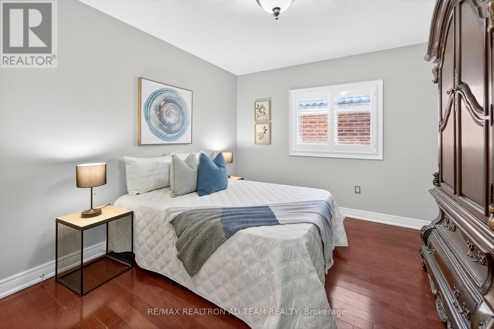 Photo 23 of 51 Winterton Way, Ajax ON