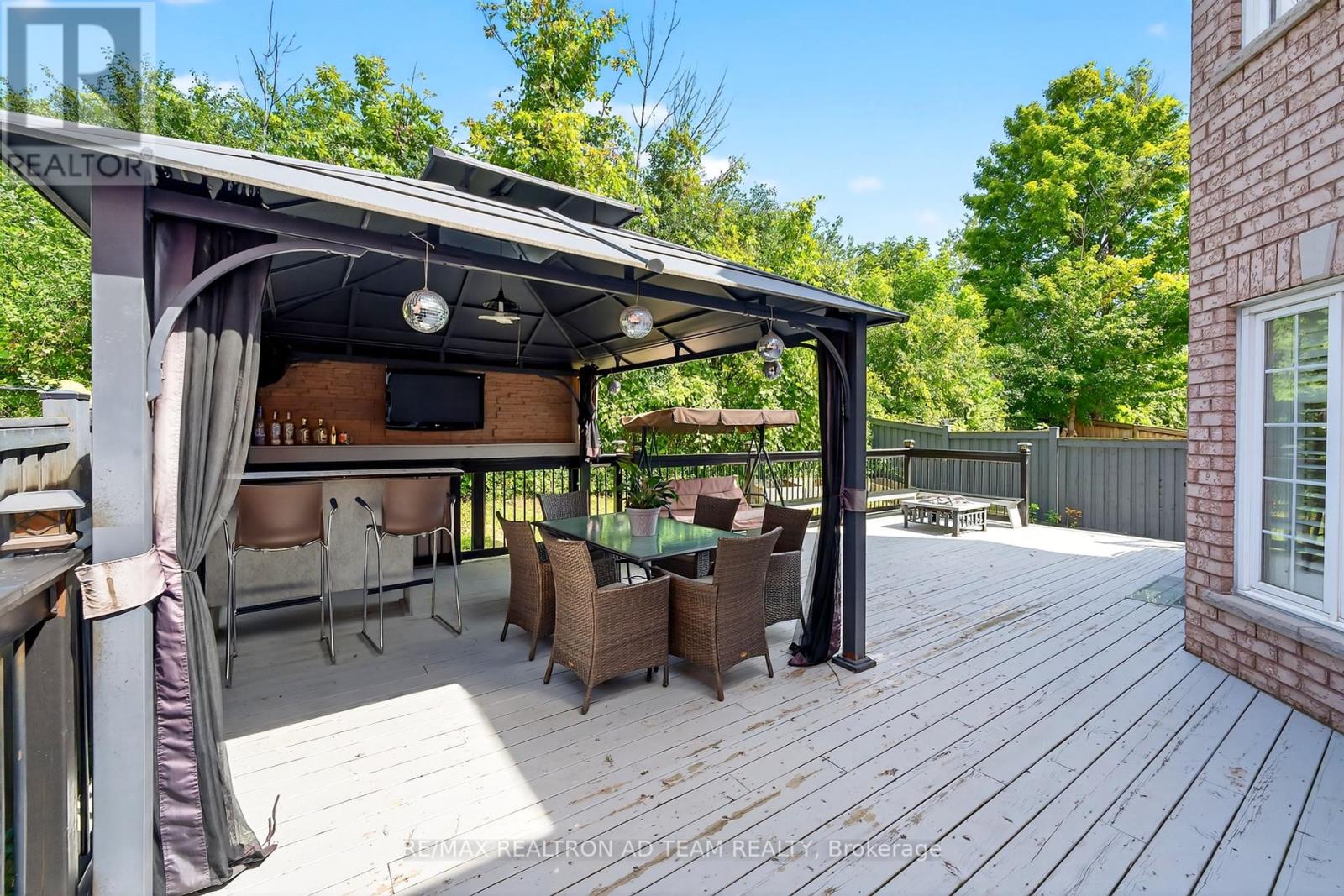 Photo 38 of 51 Winterton Way, Ajax ON