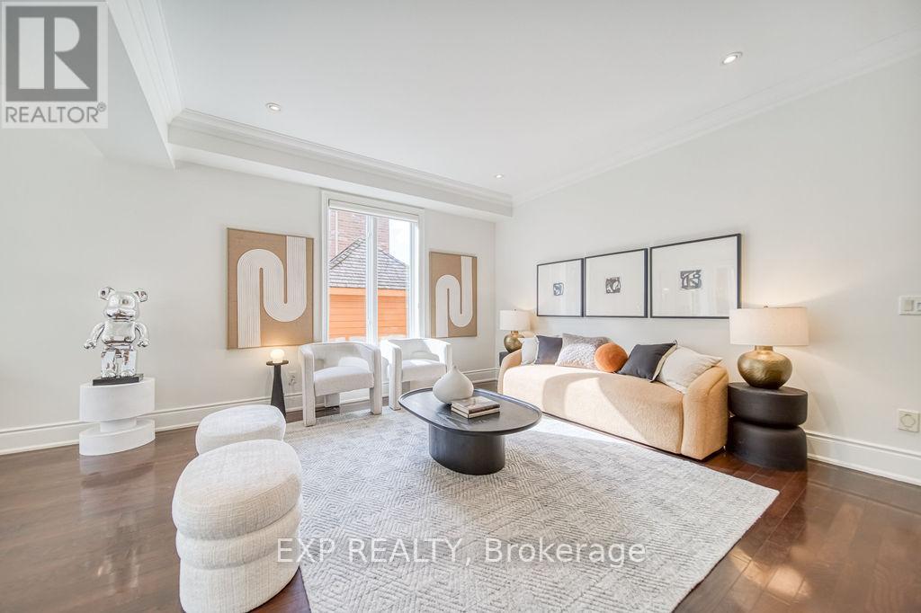 Photo 50 of 2283 Lyndhurst Drive, Oakville ON