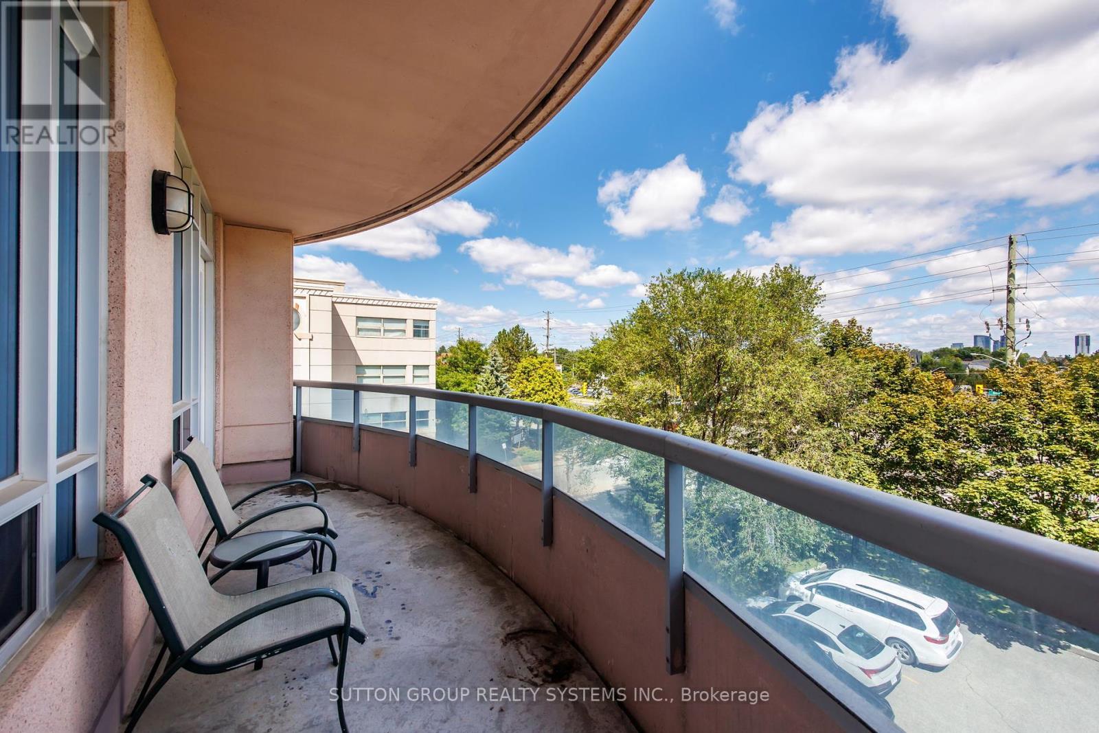 Photo 2 of 302 1 Cordoba Drive, Vaughan ON