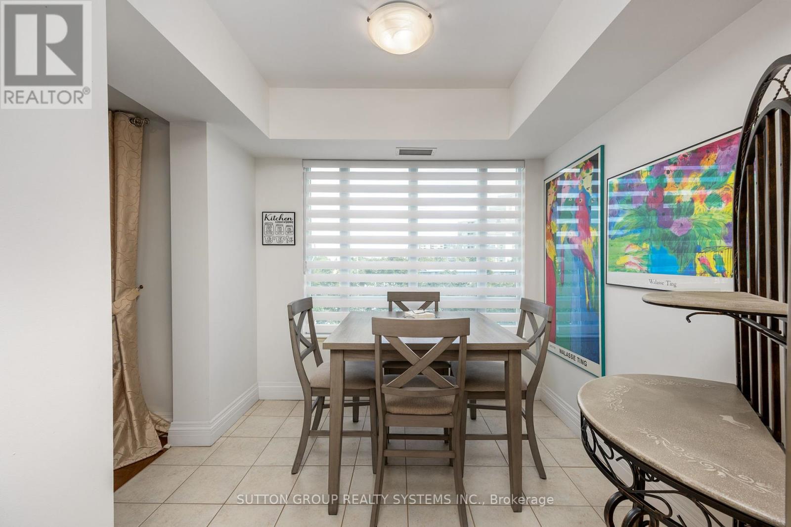 Photo 17 of 302 1 Cordoba Drive, Vaughan ON