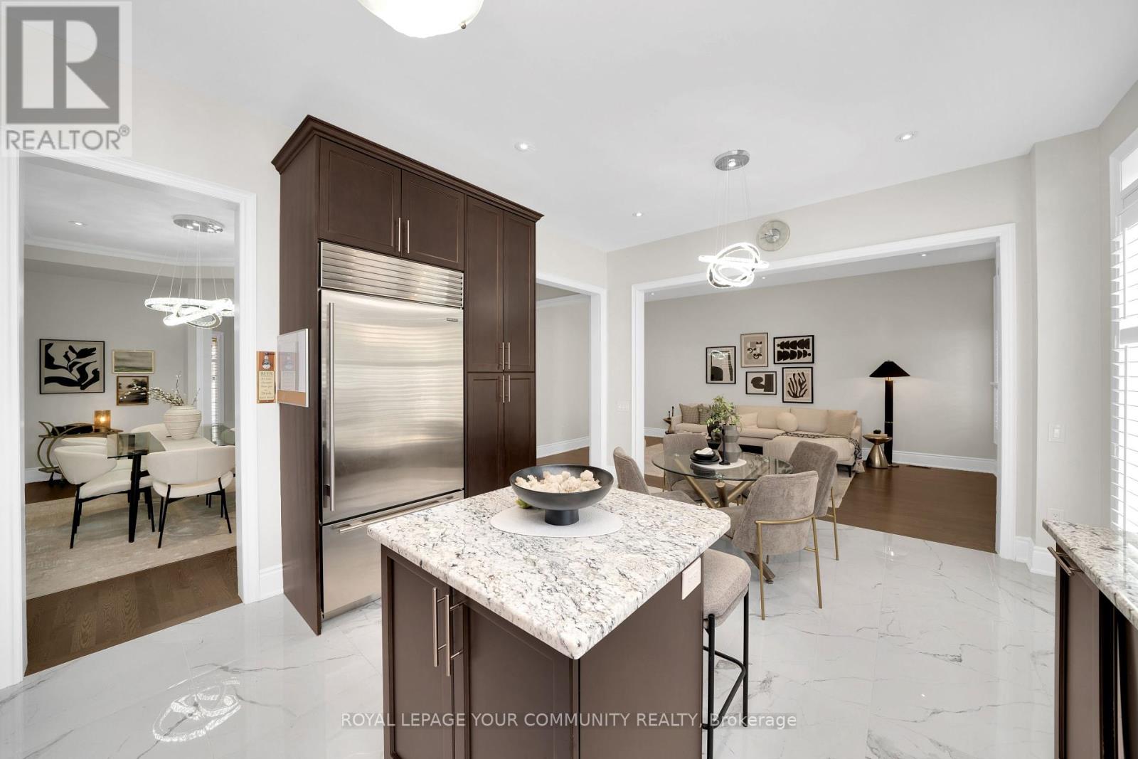 Photo 19 of 61 Ross Vennare Crescent, Vaughan ON