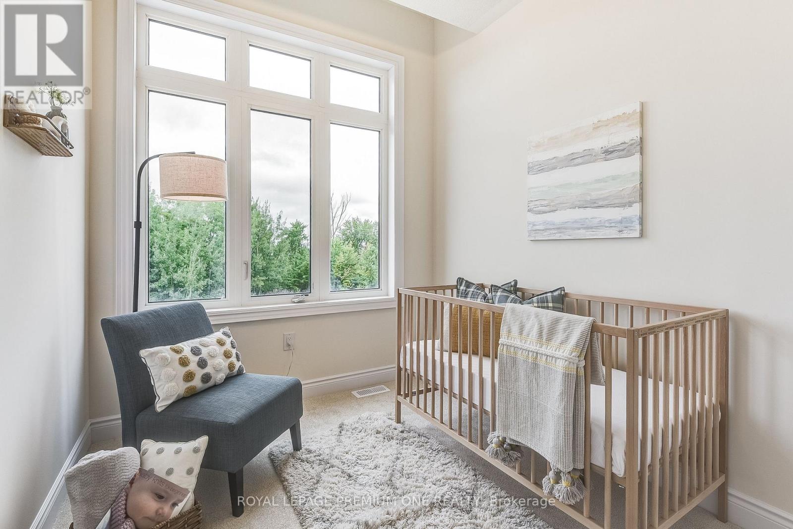 Photo 17 of 110 Thule Street, Vaughan ON