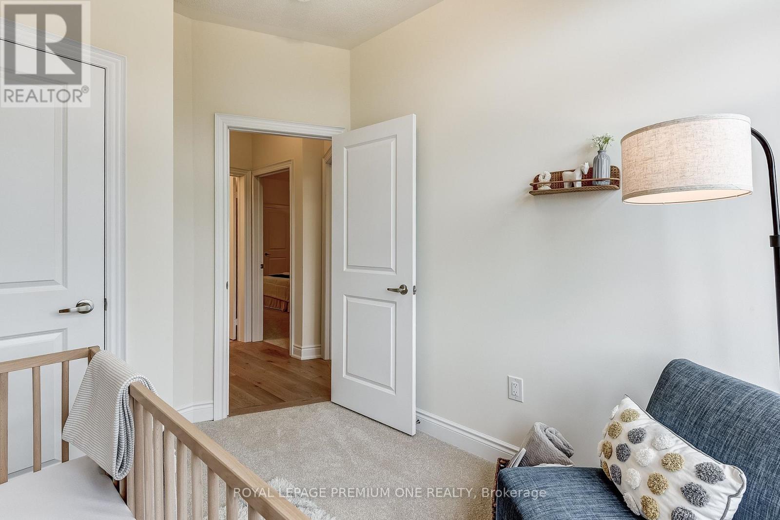 Photo 28 of 110 Thule Street, Vaughan ON