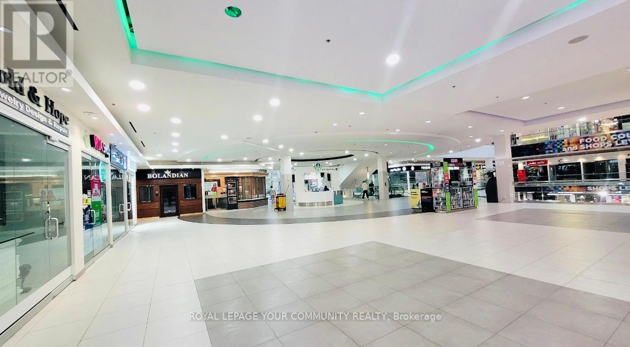 Photo 14 of 77 7181 Yonge Street, Markham ON