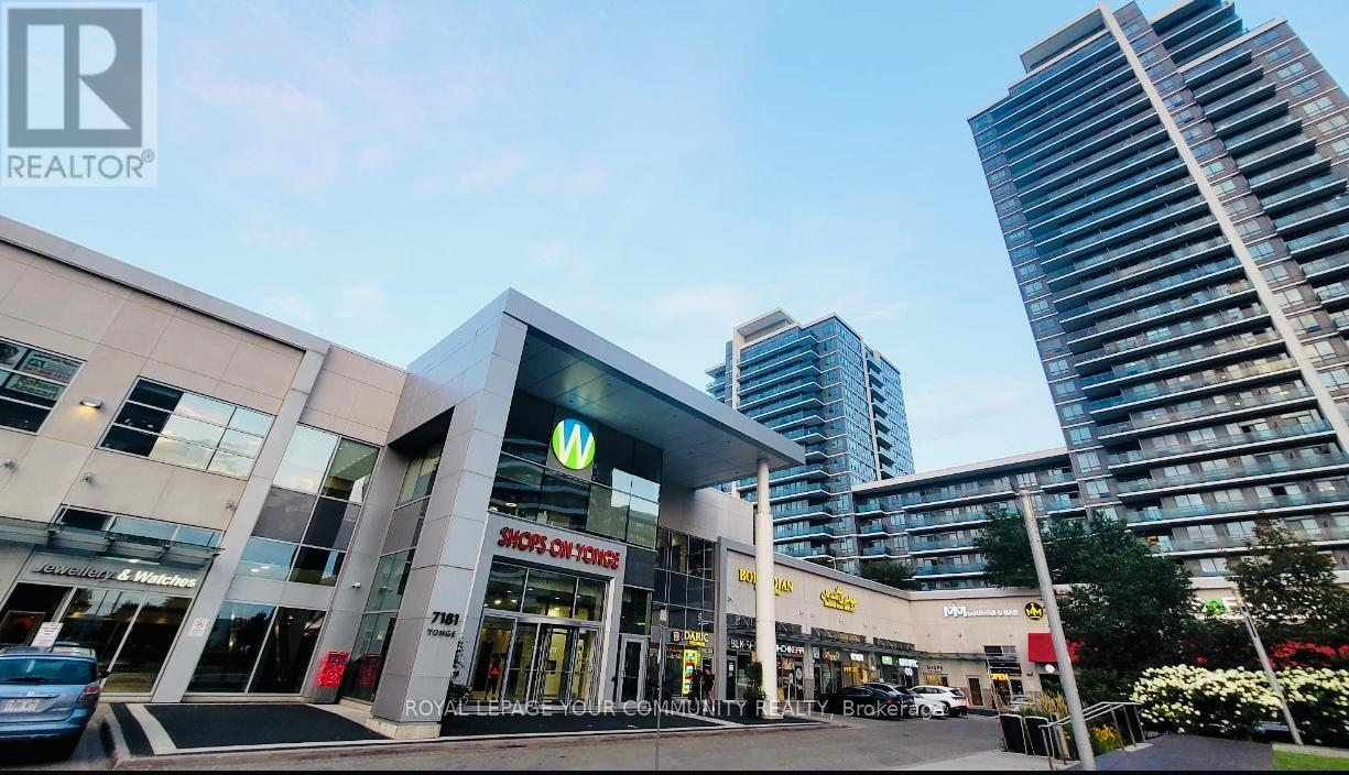 Photo 3 of 77 7181 Yonge Street, Markham ON