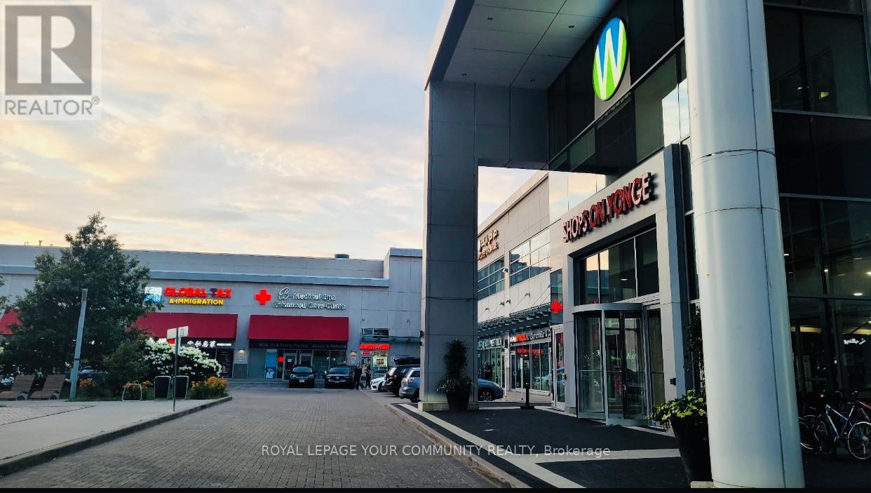Photo 4 of 77 7181 Yonge Street, Markham ON