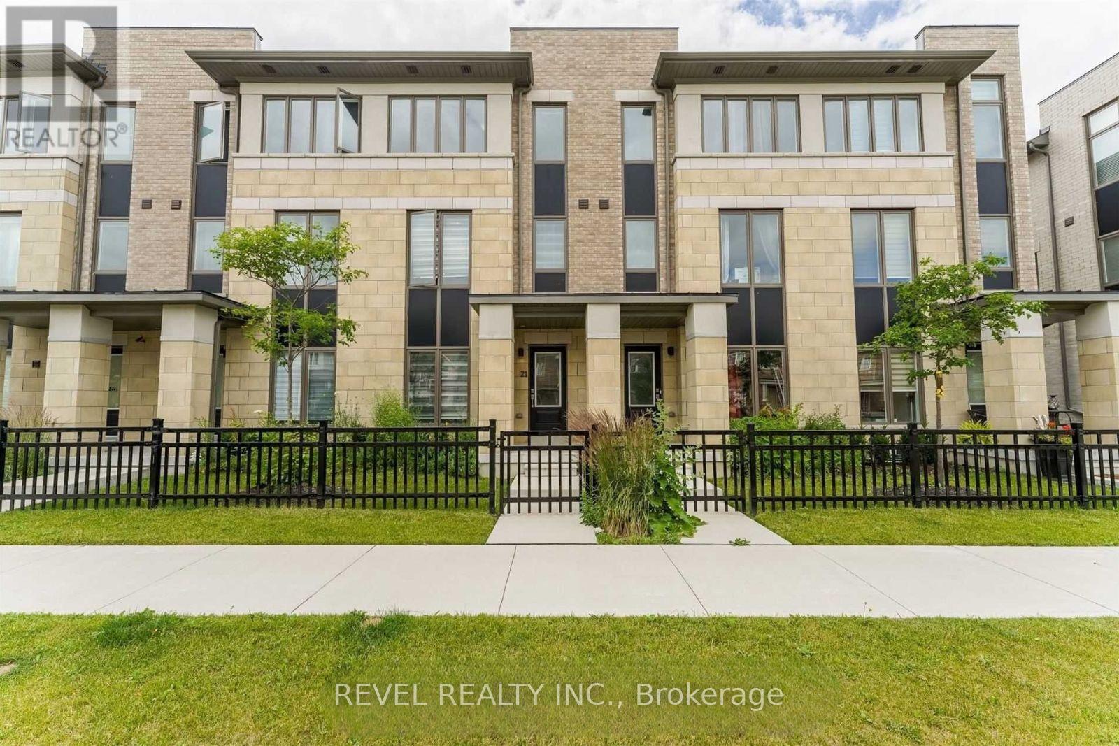 Photo 16 of 21 Donald Fleming Way, Whitby ON