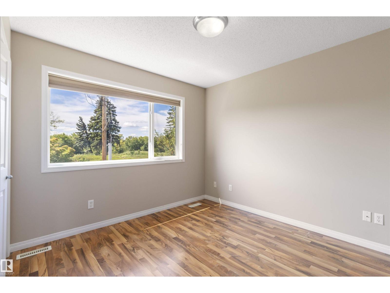 Photo 23 of 367 Summerton Cr, Sherwood Park AB