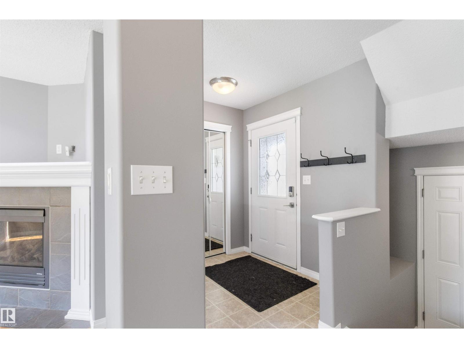 Photo 4 of 367 Summerton Cr, Sherwood Park AB