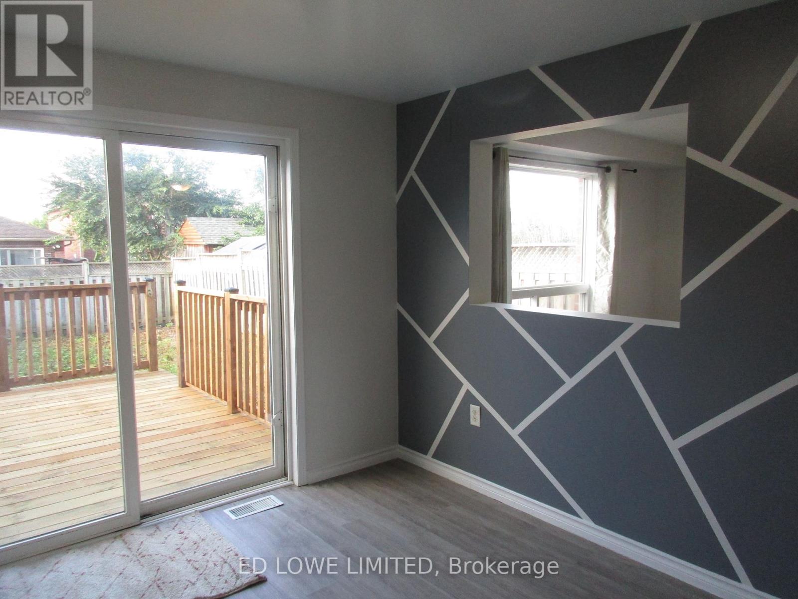 Photo 3 of 191 Dunsmore Lane, Barrie ON