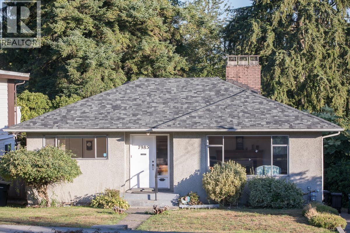 Photo 1 of 7985 Rosewood Street, Burnaby BC