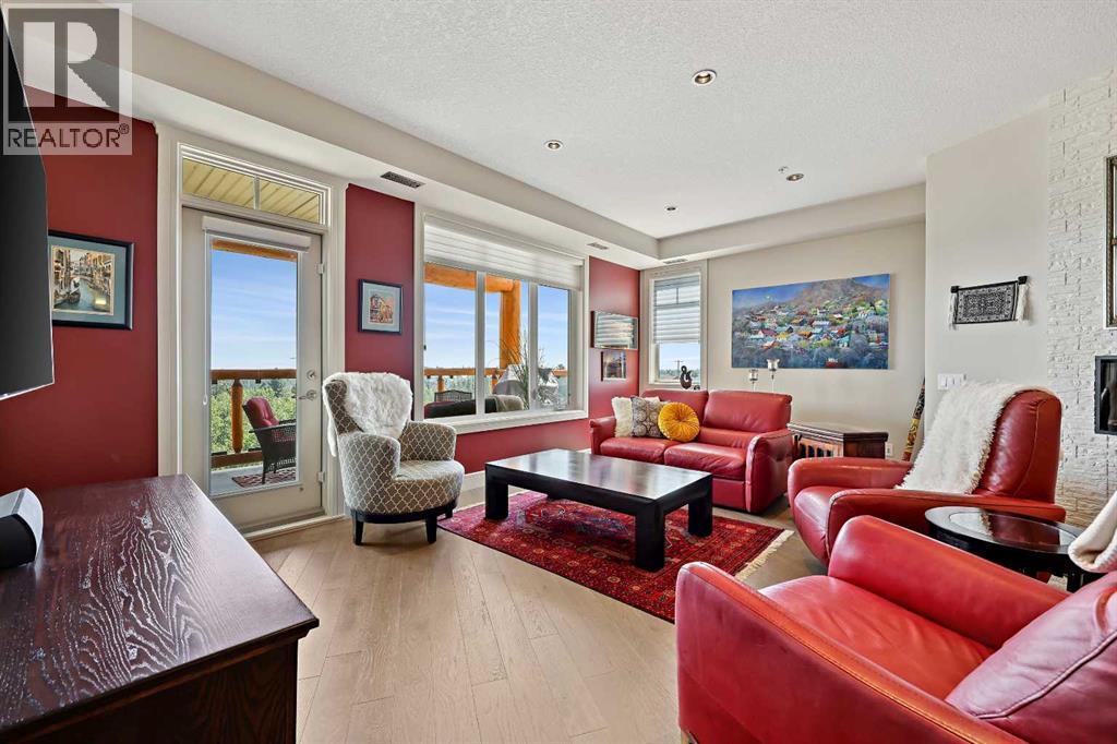 Single Family House for Sale in   Fish Creek Boulevard SW Evergreen Calgary 
