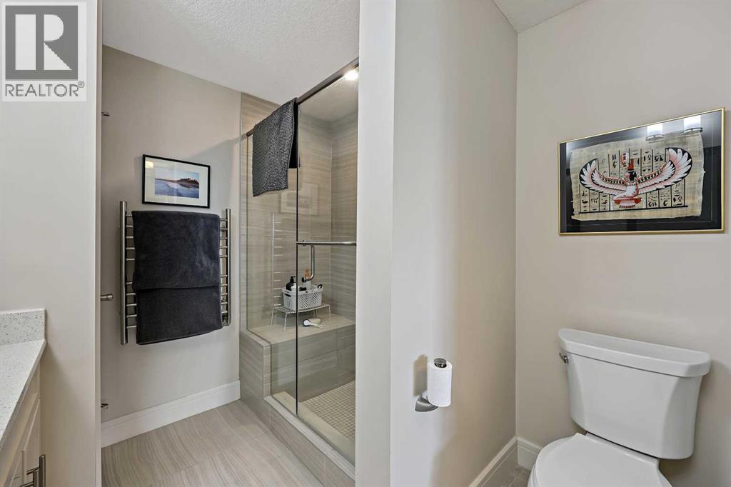 Single Family House for Sale in   Fish Creek Boulevard SW Evergreen Calgary 