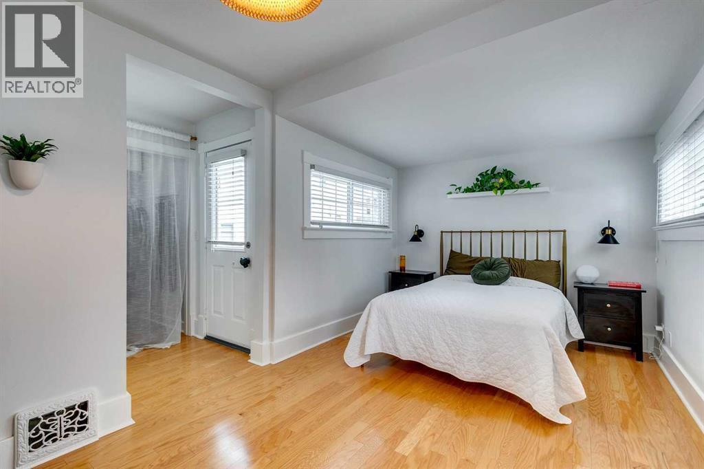 Single Family House for Sale in   Avenue SW Bankview Calgary 