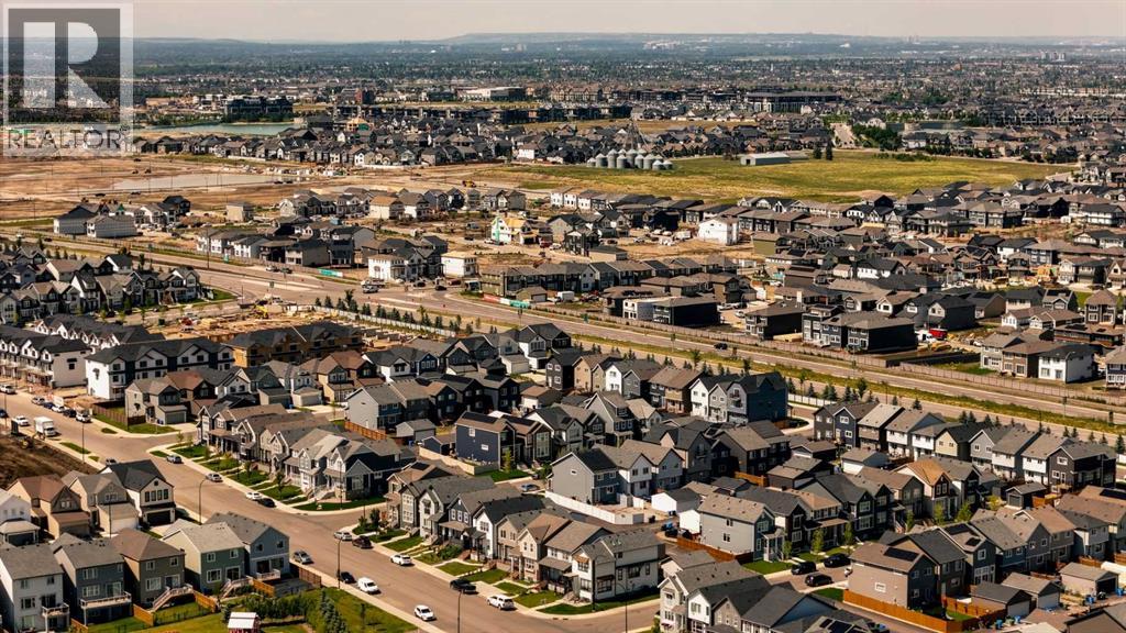 Single Family House for Sale in  Rangeview Drive SE Rangeview Calgary 
