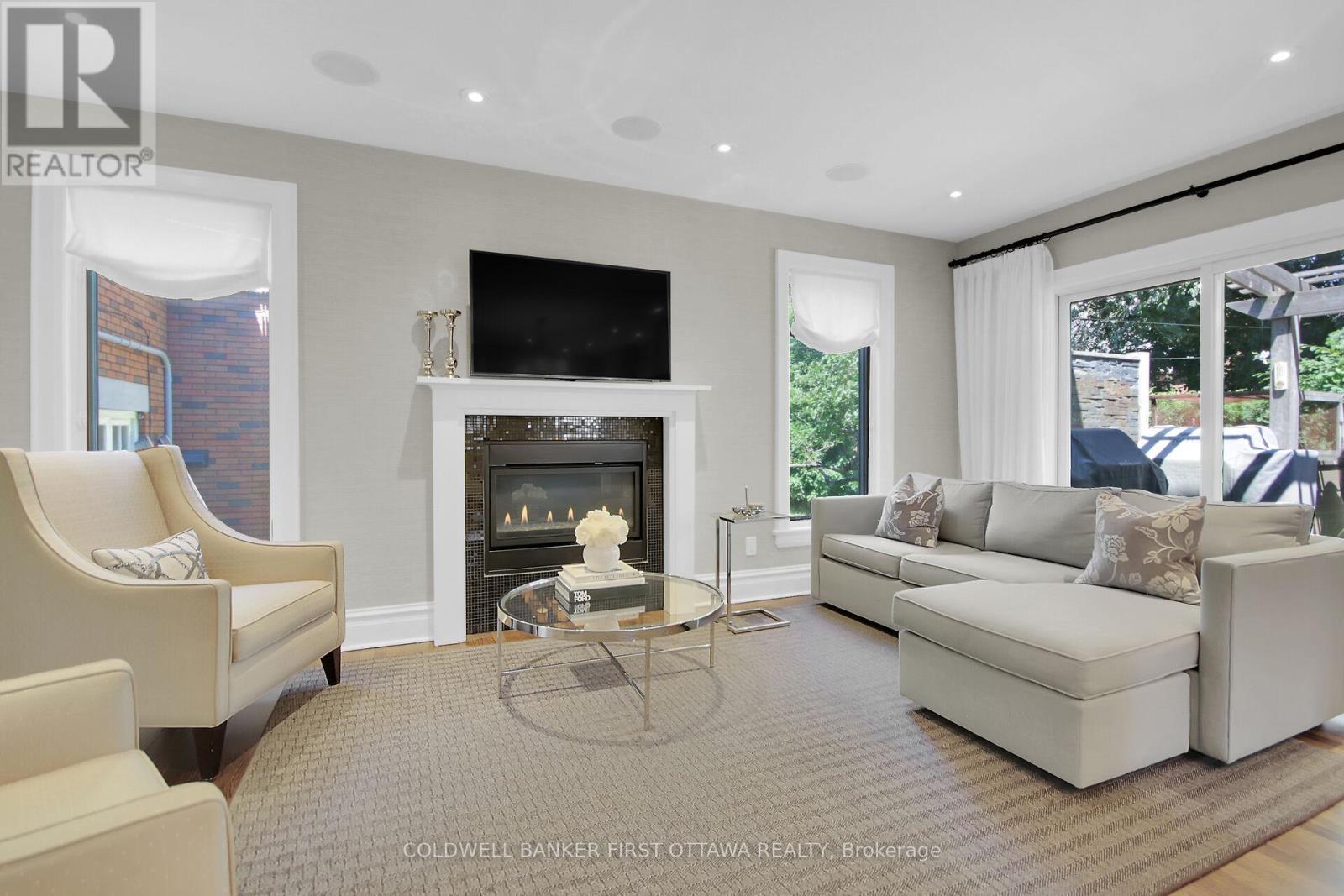 Photo 14 of 381 Huron Avenue S, Ottawa ON
