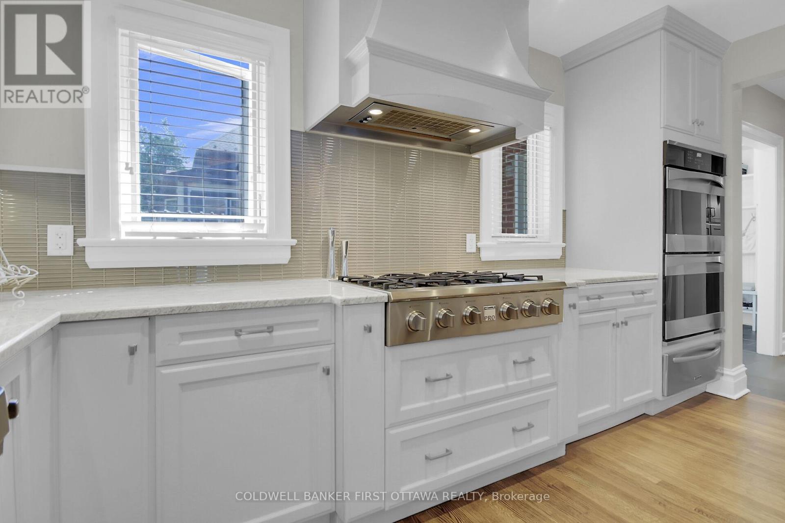 Photo 18 of 381 Huron Avenue S, Ottawa ON