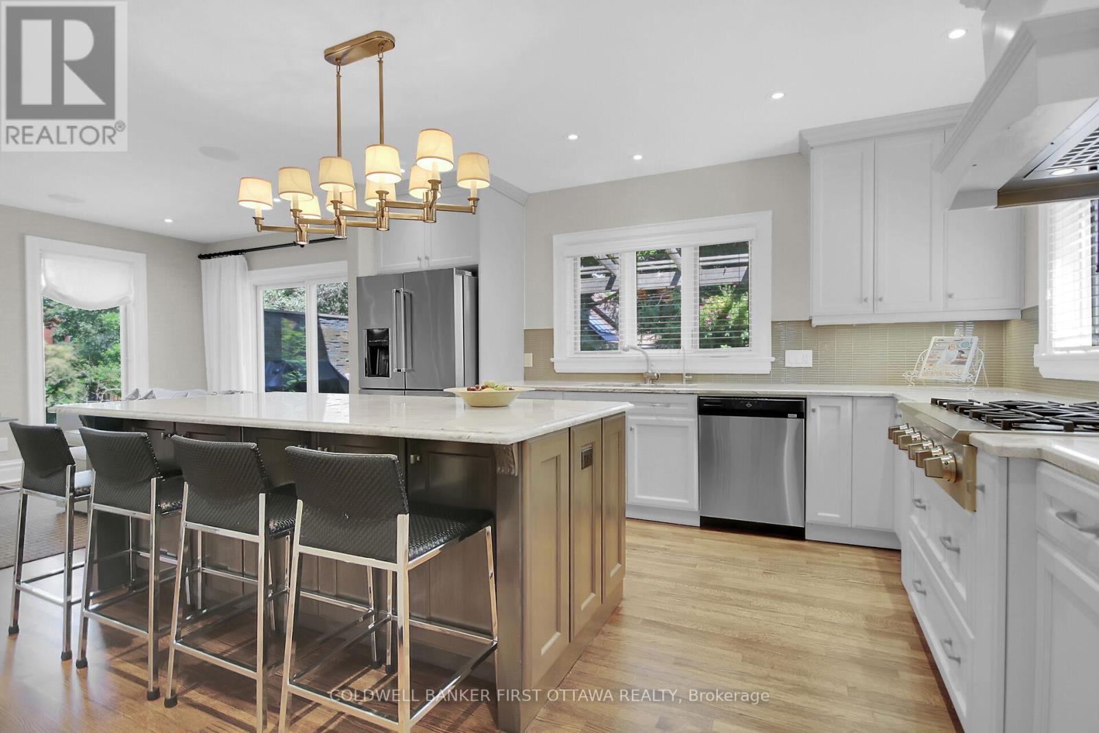 Photo 21 of 381 Huron Avenue S, Ottawa ON