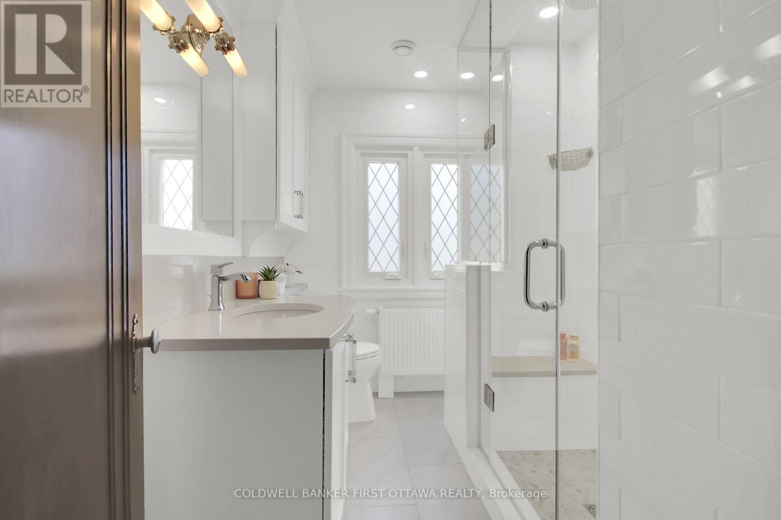 Photo 39 of 381 Huron Avenue S, Ottawa ON