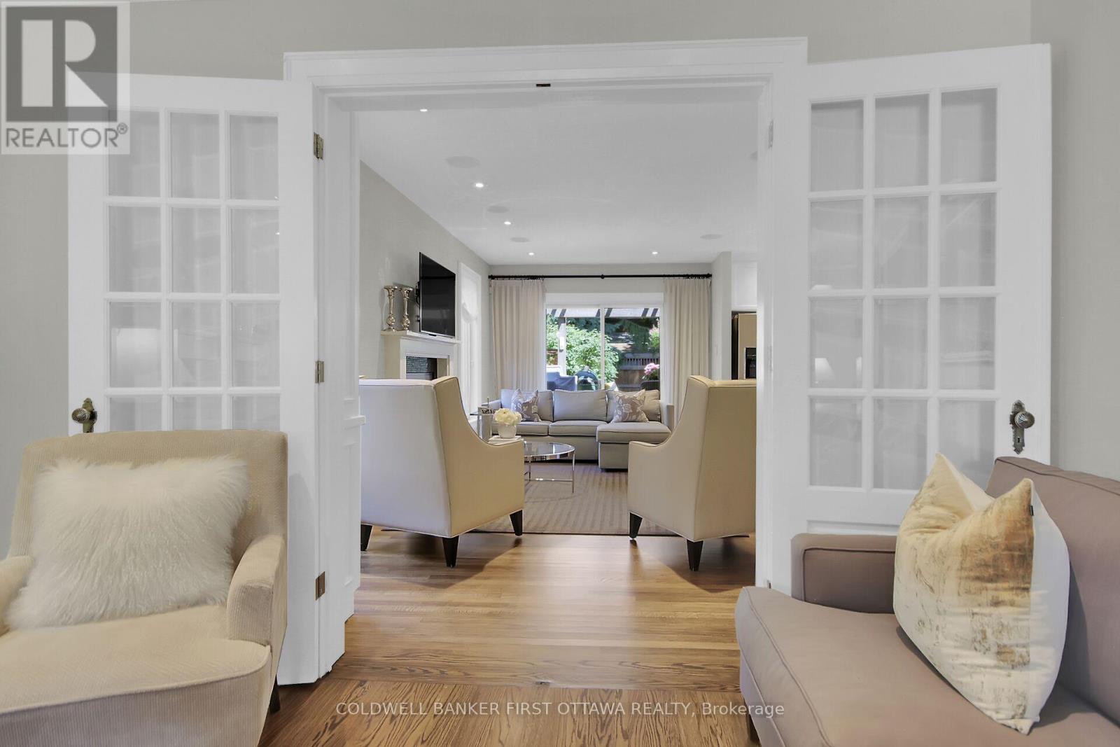 Photo 8 of 381 Huron Avenue S, Ottawa ON