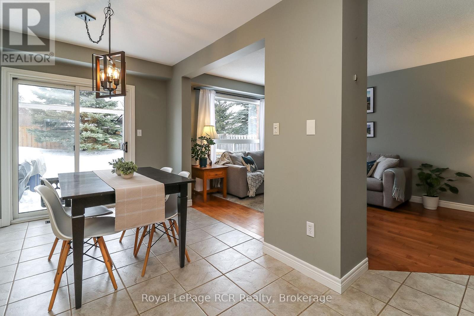 Photo 23 of 50 Highlands Crescent, Collingwood ON