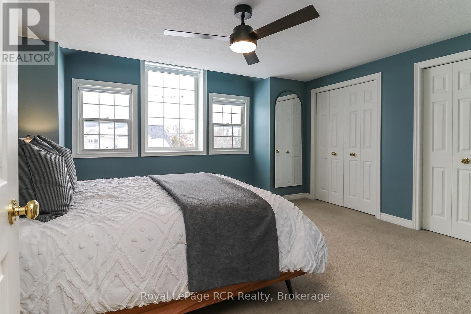 Photo 15 of 50 Highlands Crescent, Collingwood ON