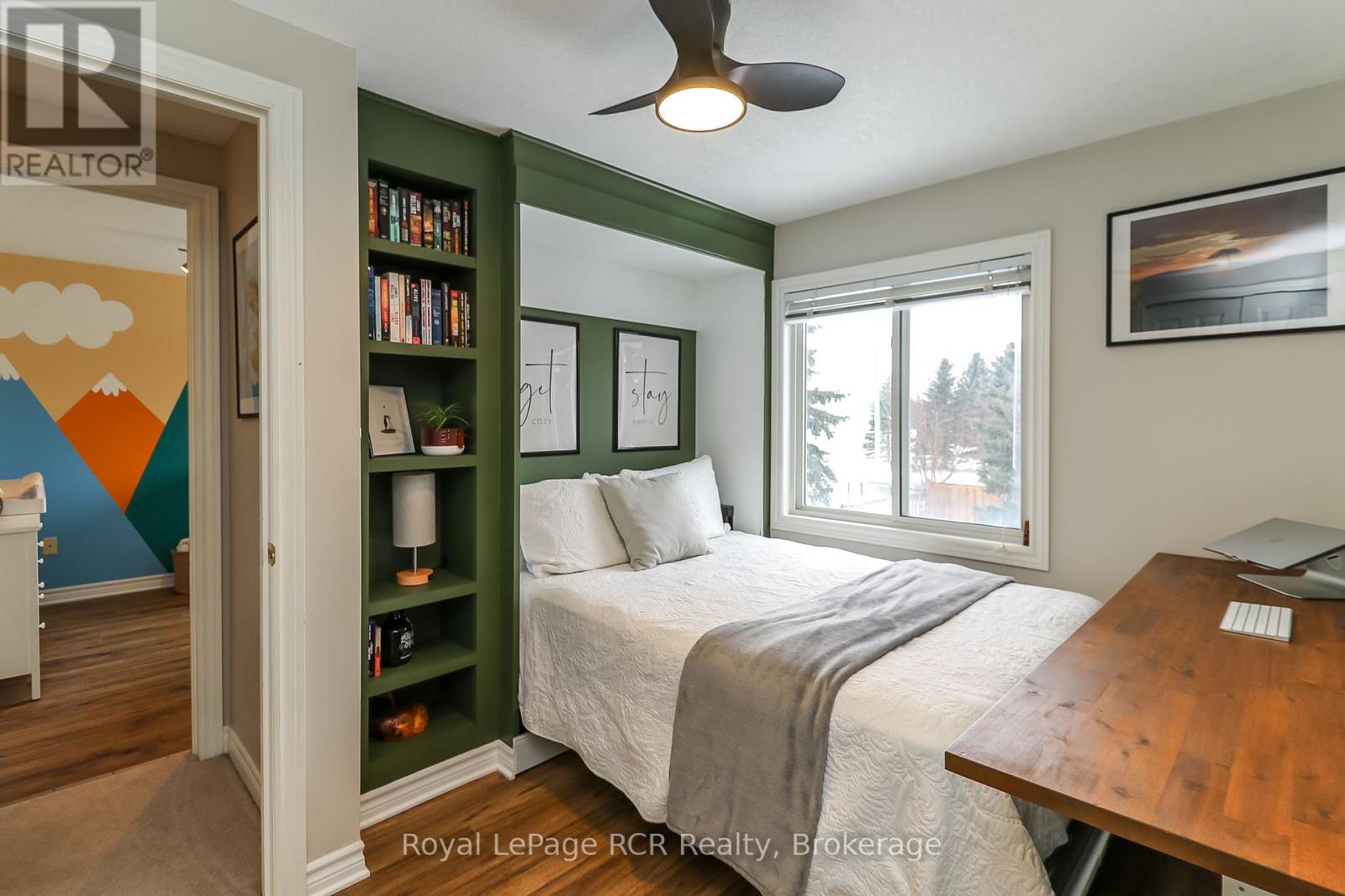 Photo 14 of 50 Highlands Crescent, Collingwood ON