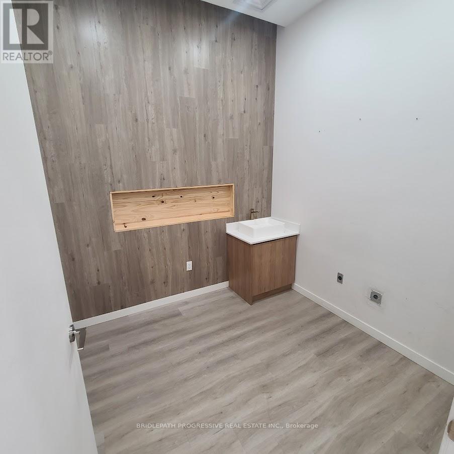 Photo 14 of 6 650 Sheppard Avenue E, Toronto ON