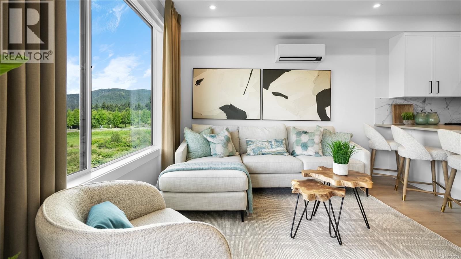 Photo 5 of 204 1371 Goldstream Ave, Langford BC