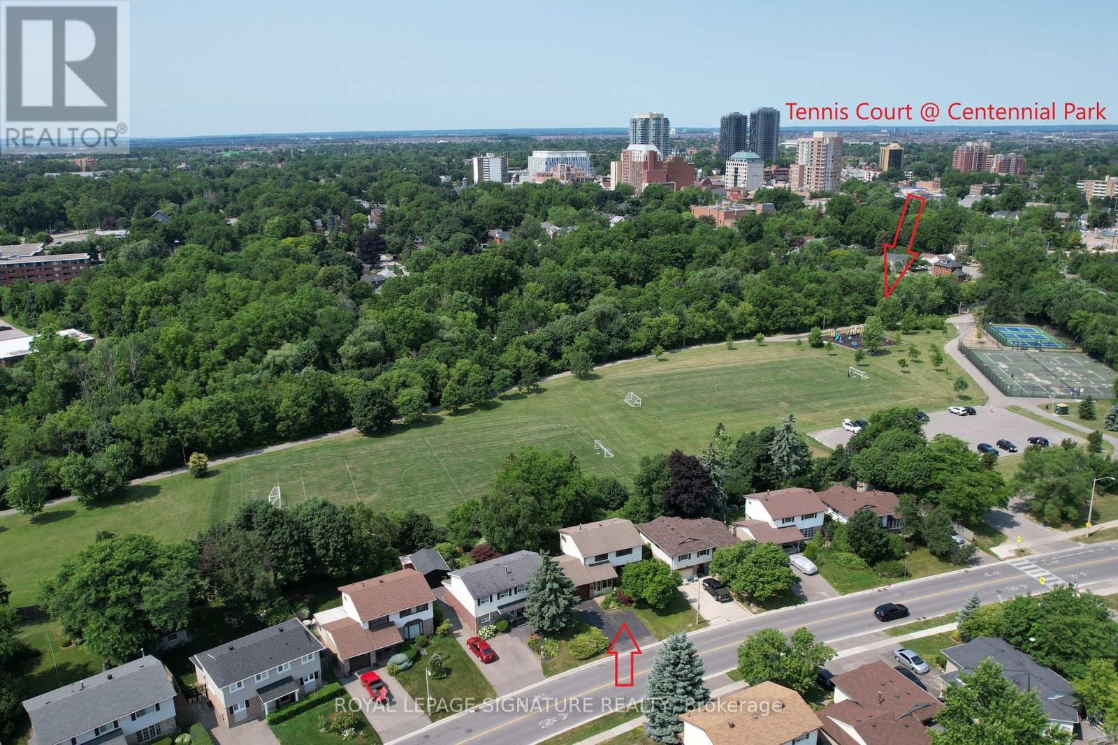 Photo 48 of 61 Centre Street S, Brampton ON