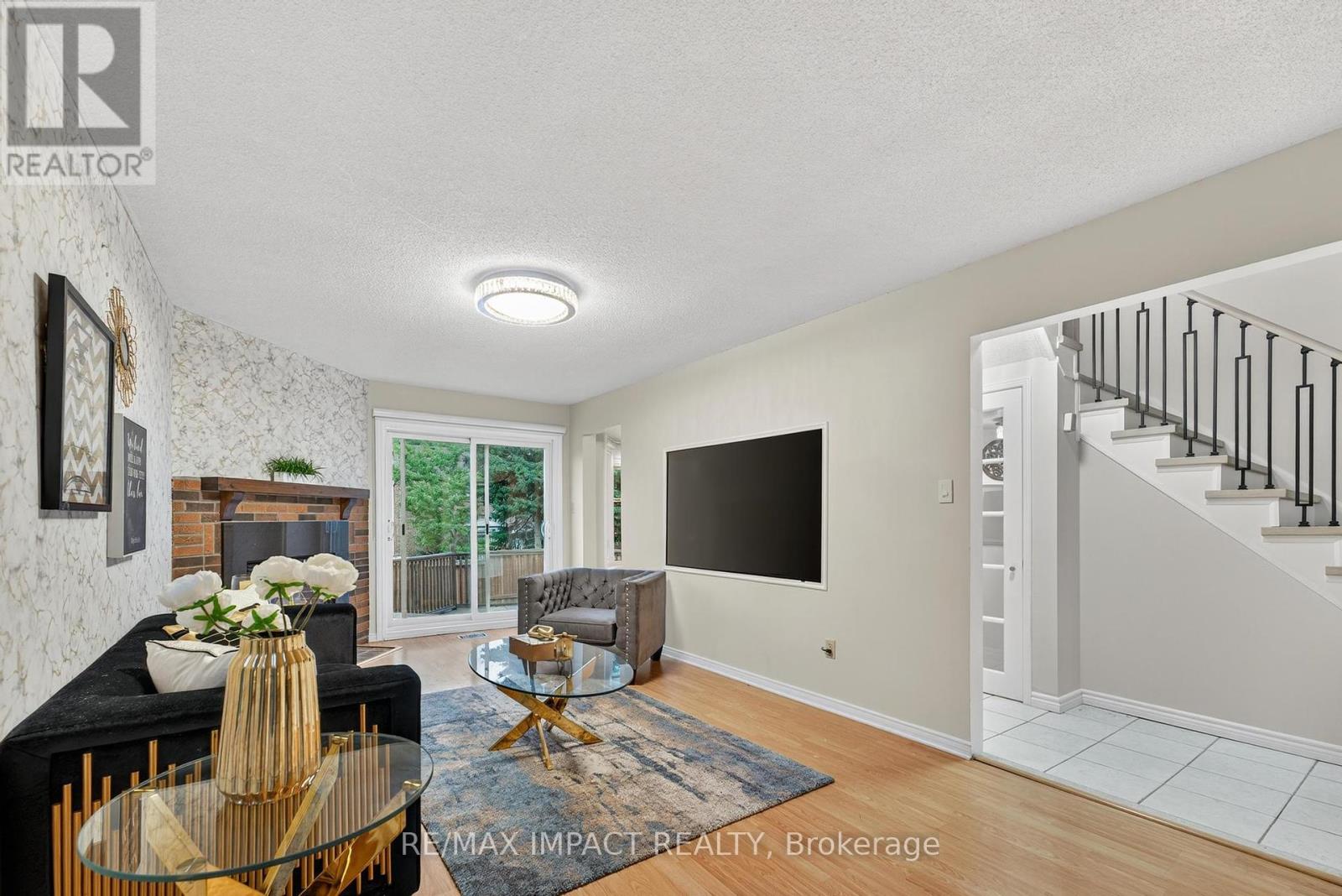 Photo 20 of 4086 Rossland Crescent, Mississauga ON