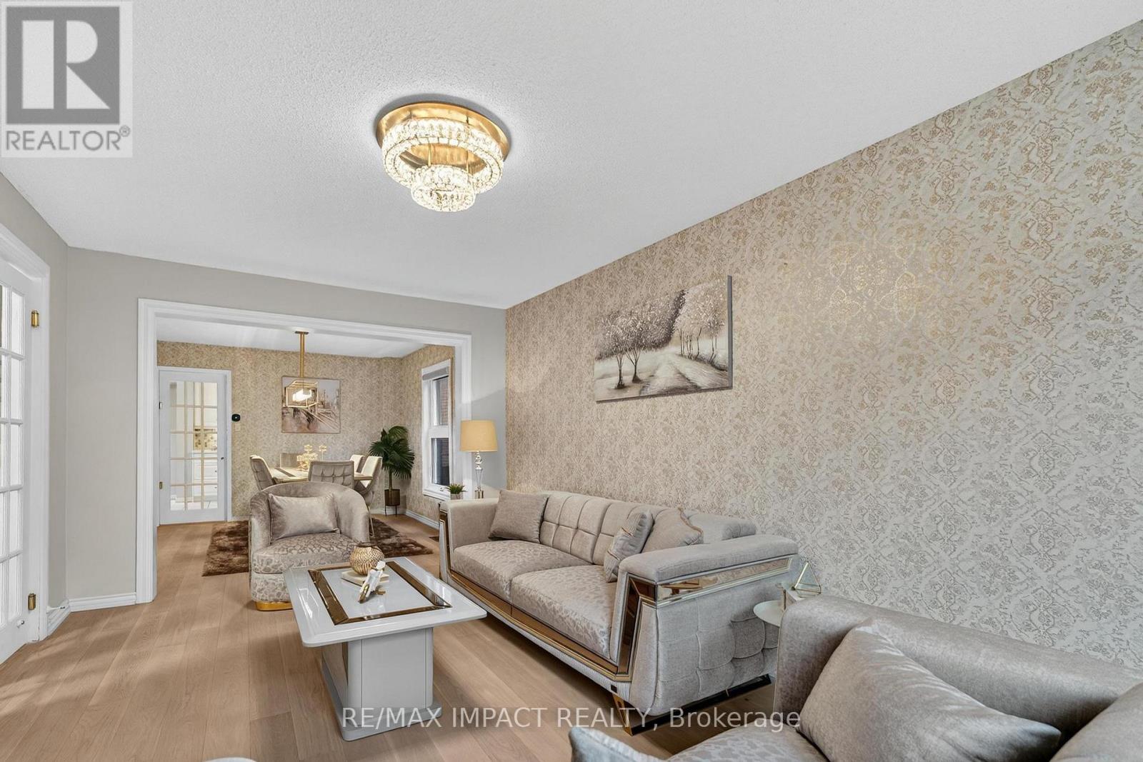 Photo 49 of 4086 Rossland Crescent, Mississauga ON