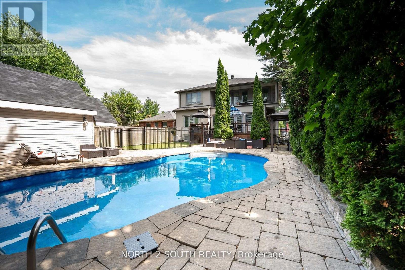 Photo 44 of 339 Burnhamthorpe Road, Toronto ON