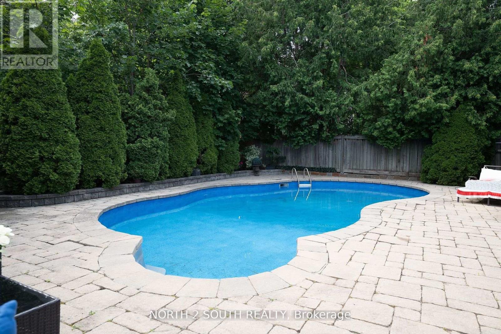 Photo 48 of 339 Burnhamthorpe Road, Toronto ON
