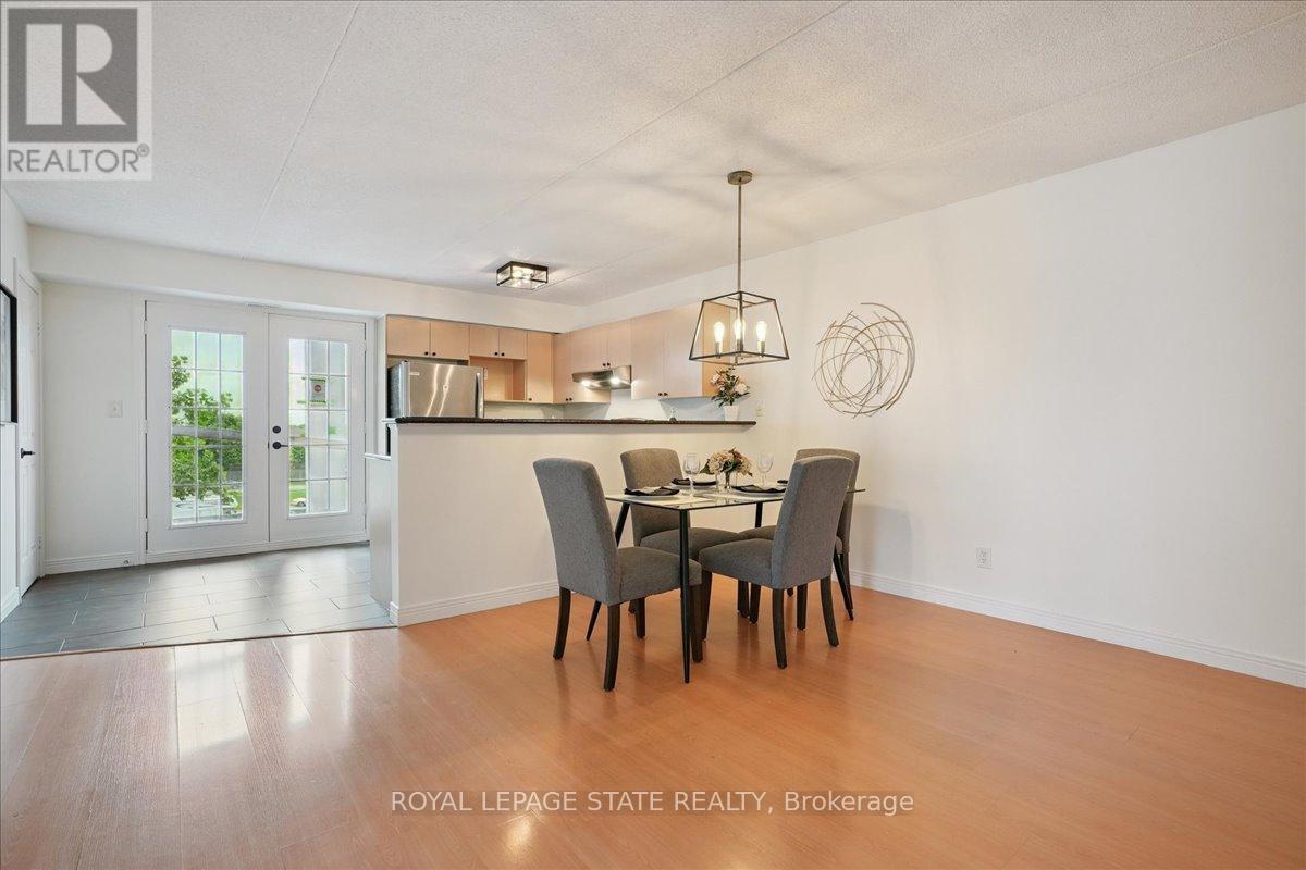 Photo 15 of 301 1411 Walkers Line, Burlington ON