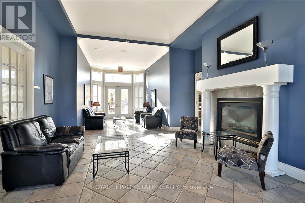 Photo 35 of 301 1411 Walkers Line, Burlington ON