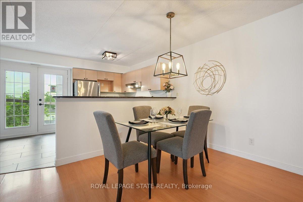 Photo 4 of 301 1411 Walkers Line, Burlington ON