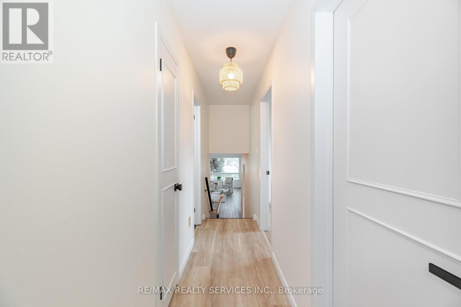 Photo 21 of 7386 Netherwood Road, Mississauga ON