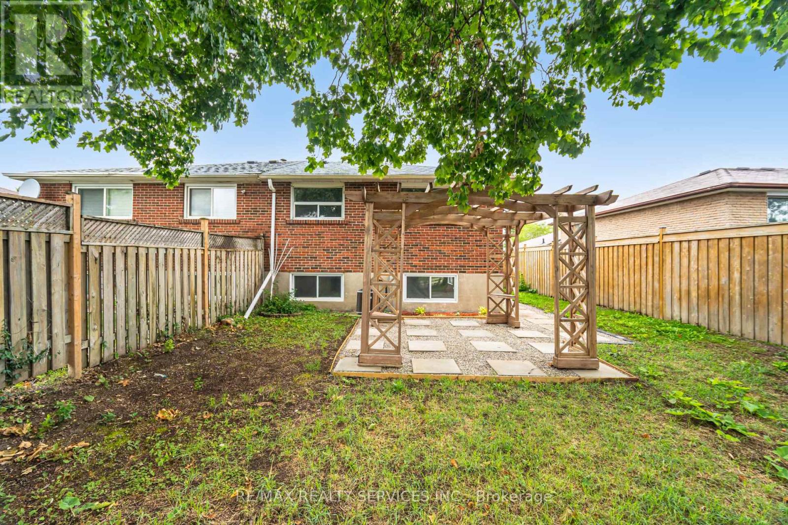 Photo 50 of 7386 Netherwood Road, Mississauga ON