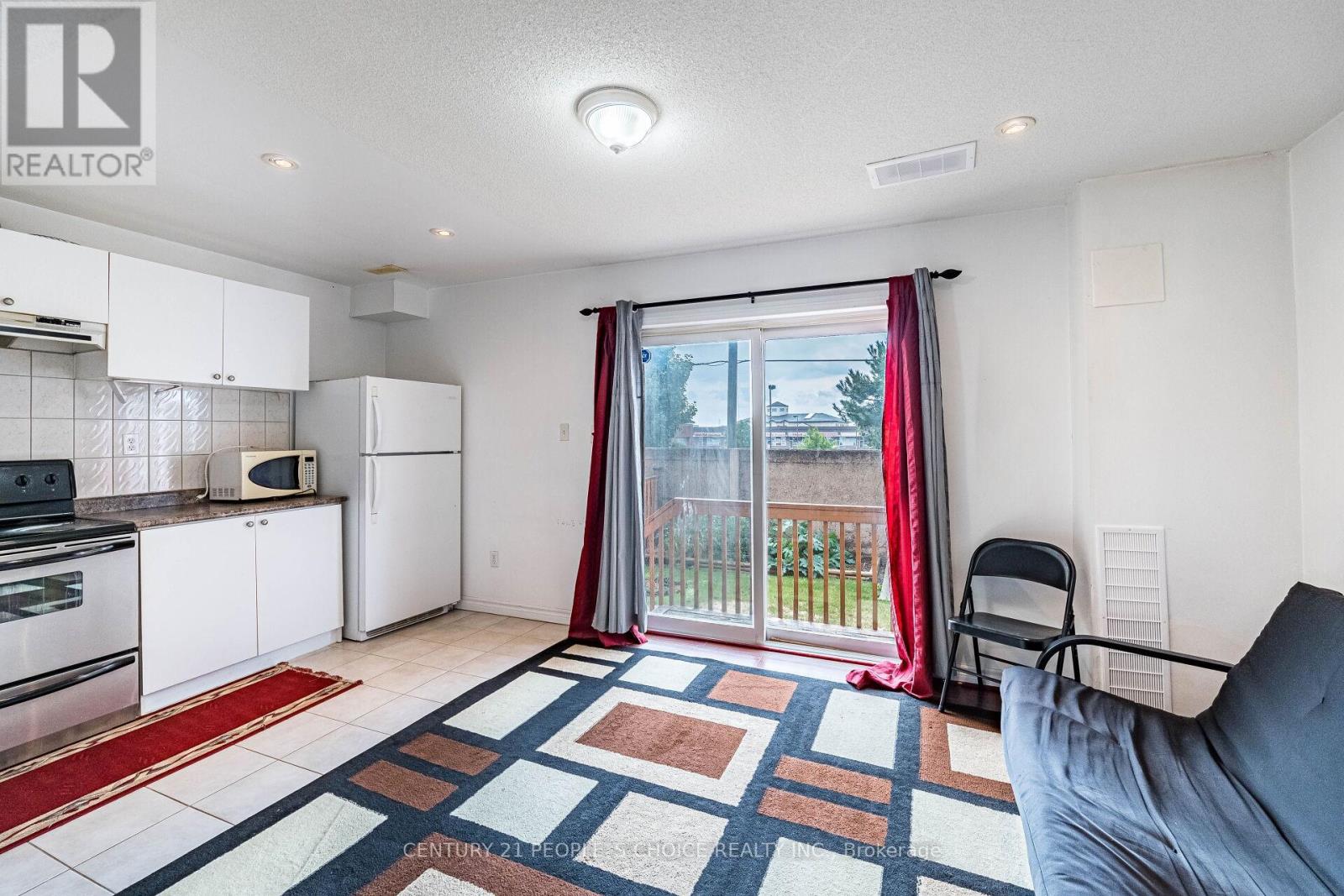 Photo 40 of 22 Domenico Crescent, Brampton ON